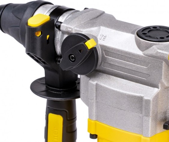 Перфоратор Kolner KRH 870C [кн870ц]