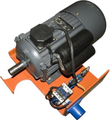 Привод электрический GROST для затирочной машины D.ZMU.E1 230V [108053]
