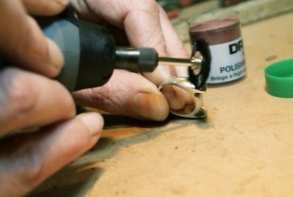 Щетка обдирочная для прямой шлифмашинки DREMEL 538 25,4 мм, абразивная [26150538JA]