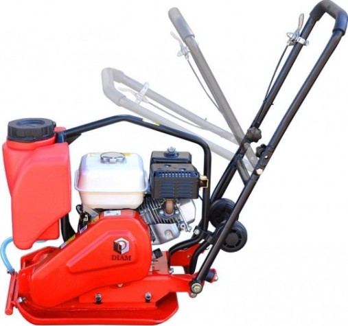 Виброплита DIAM VM- 60/5,5H бензиновый двигатель HONDA, с баком [630030]